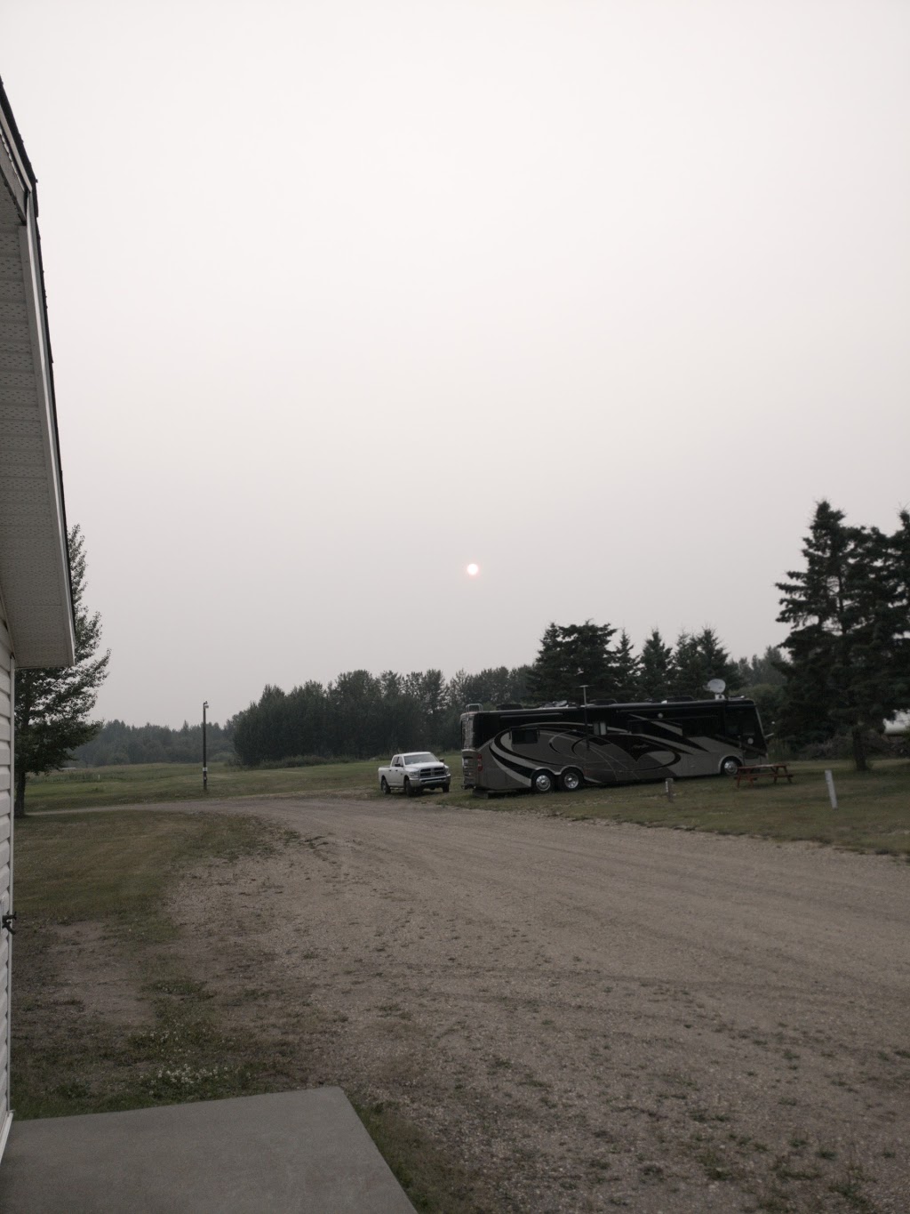 Shakers Acres RV Park & Campground | 21530 103 Ave NW, Edmonton, AB T5S 2C4, Canada | Phone: (780) 447-3564