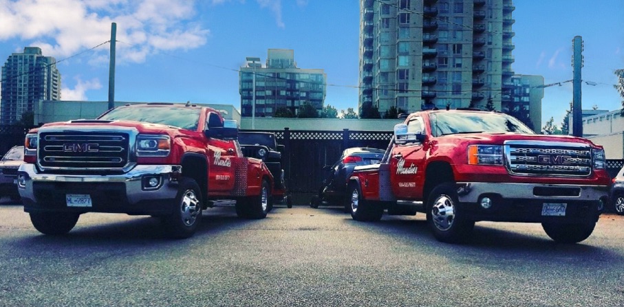 Mundies Towing New Westminster | 319 14th St, New Westminster, BC V3M 5T2, Canada | Phone: (604) 525-3535