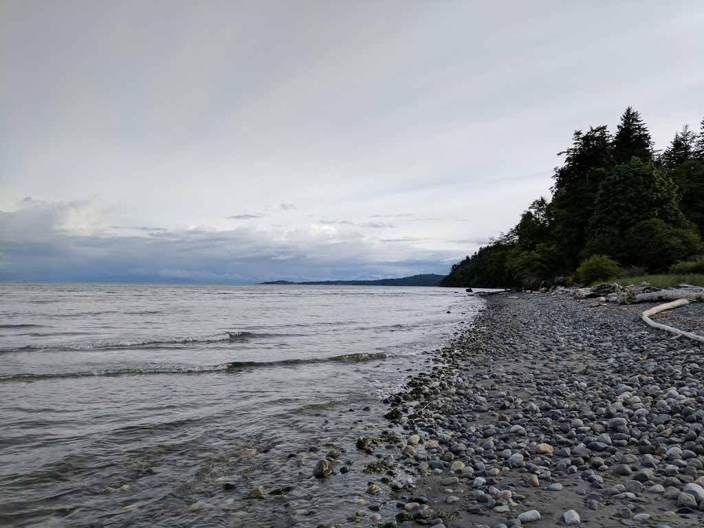 Wittys Lagoon Regional Park - Metchosin Road Parking Lot | 3920 Metchosin Rd, Victoria, BC V9C 4A5, Canada