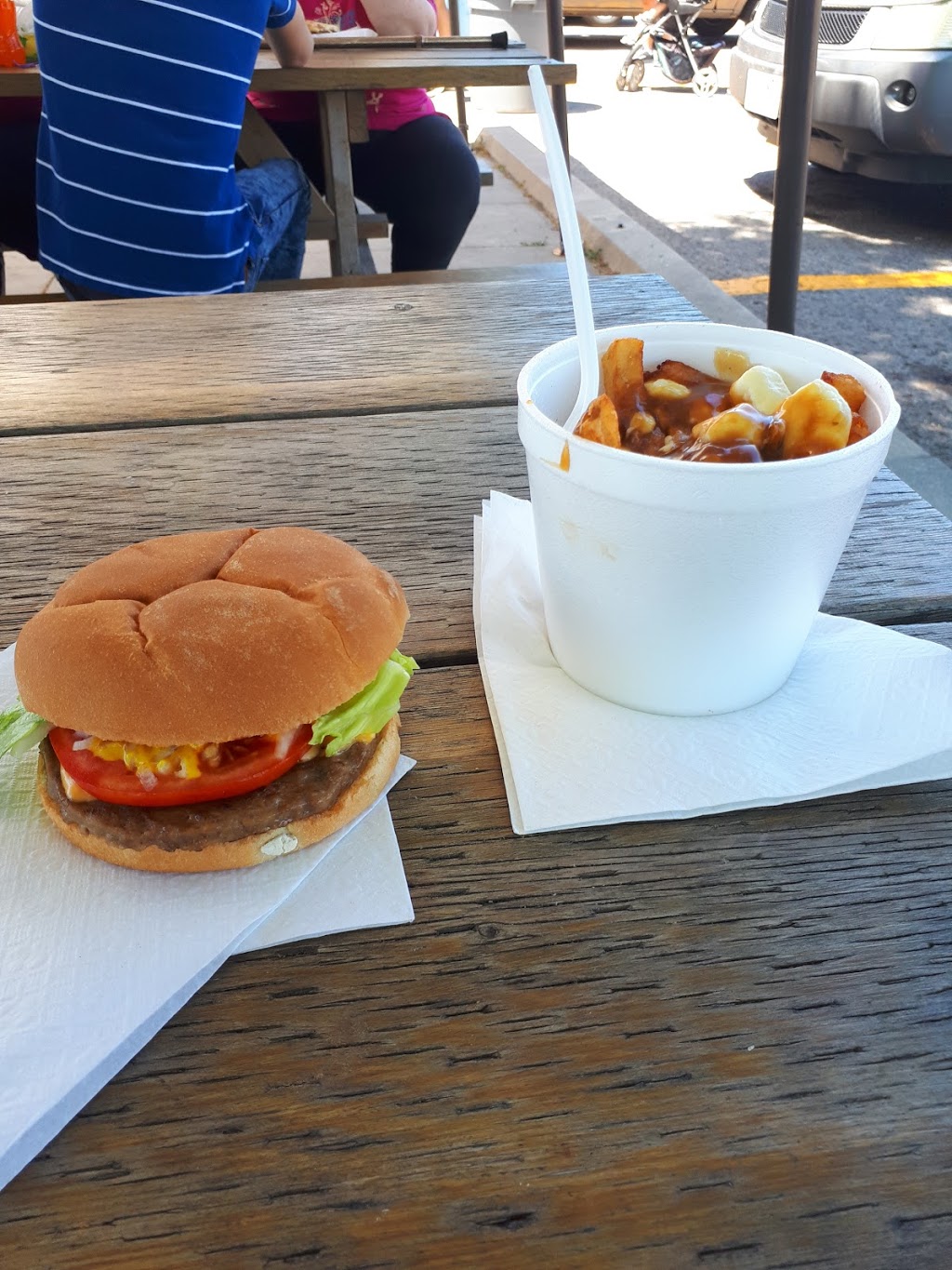 Michelles Fries | 6N8, 6791-6833 Morrison St, Niagara Falls, ON L2E 2G5, Canada