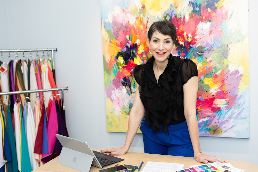 Joy Colour & Image Consulting | 2063 Parkside Ln, North Vancouver, BC V7G 1X4, Canada | Phone: (604) 771-0203