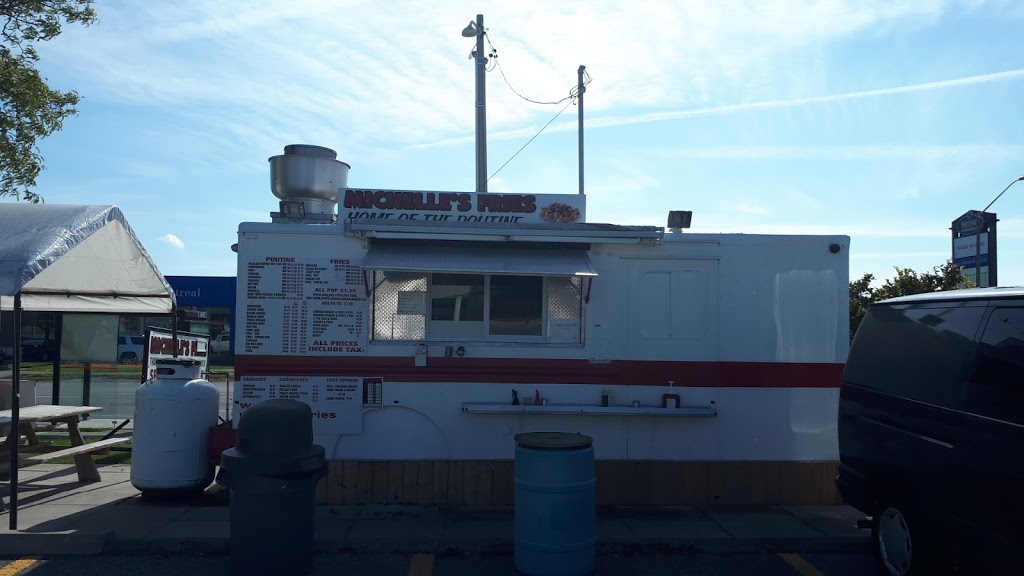 Michelles Fries | 6N8, 6791-6833 Morrison St, Niagara Falls, ON L2E 2G5, Canada