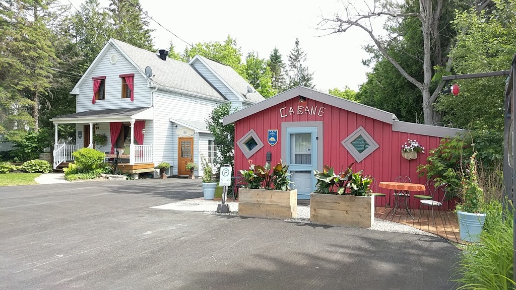 Auberge Old Chelsea B&B | 213 Chemin Old Chelsea, Chelsea, QC J9B 1J3, Canada | Phone: (819) 827-1316