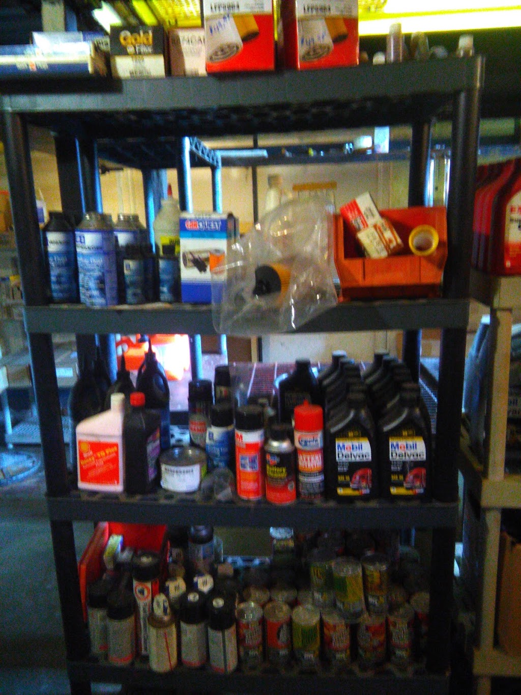 Quality Lube Center | 1184 Gratiot Blvd, Marysville, MI 48040, USA | Phone: (810) 364-7987