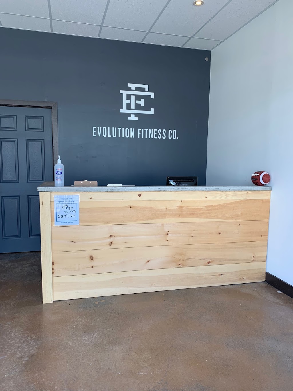 Evolution Fitness Co. | New St, Burlington, ON L7N 1M5, Canada | Phone: (905) 333-3636