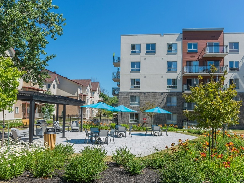Résidences Richeloises (Les) | 701 Chemin du Richelieu, McMasterville, QC J3G 6T5, Canada | Phone: (450) 467-7667