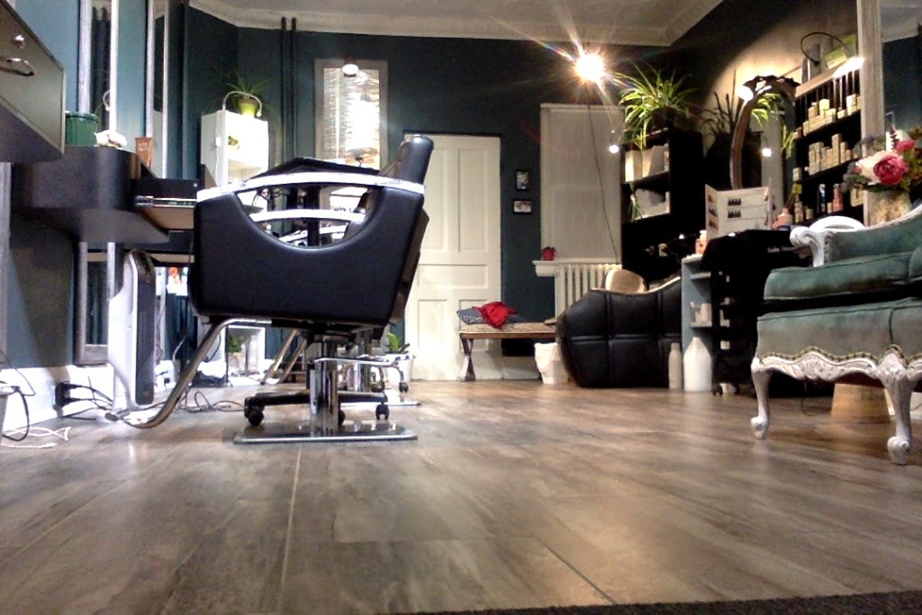 Wooden Scissors | 549 Annette St, Toronto, ON M1P 5C3, Canada | Phone: (416) 762-6866