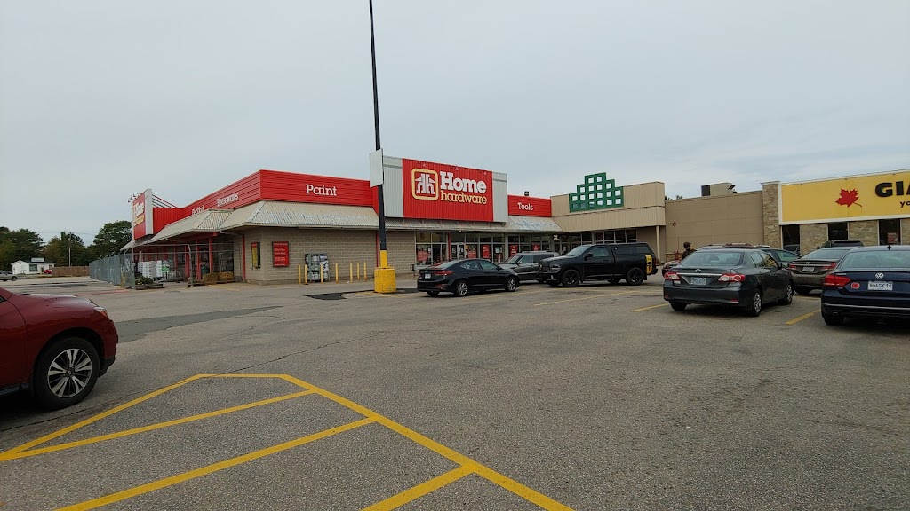 Greenwood Home Hardware | Greenwood Mall, 963 Central Ave Unit 35, Greenwood, NS B0P 1N0, Canada | Phone: (902) 242-7777