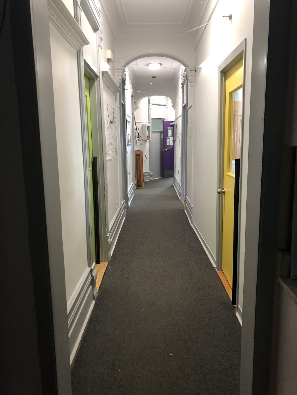 Nursery Mon Petit Monde | 4346 Bd LaSalle, Verdun, QC H4G 2B2, Canada | Phone: (514) 766-4400