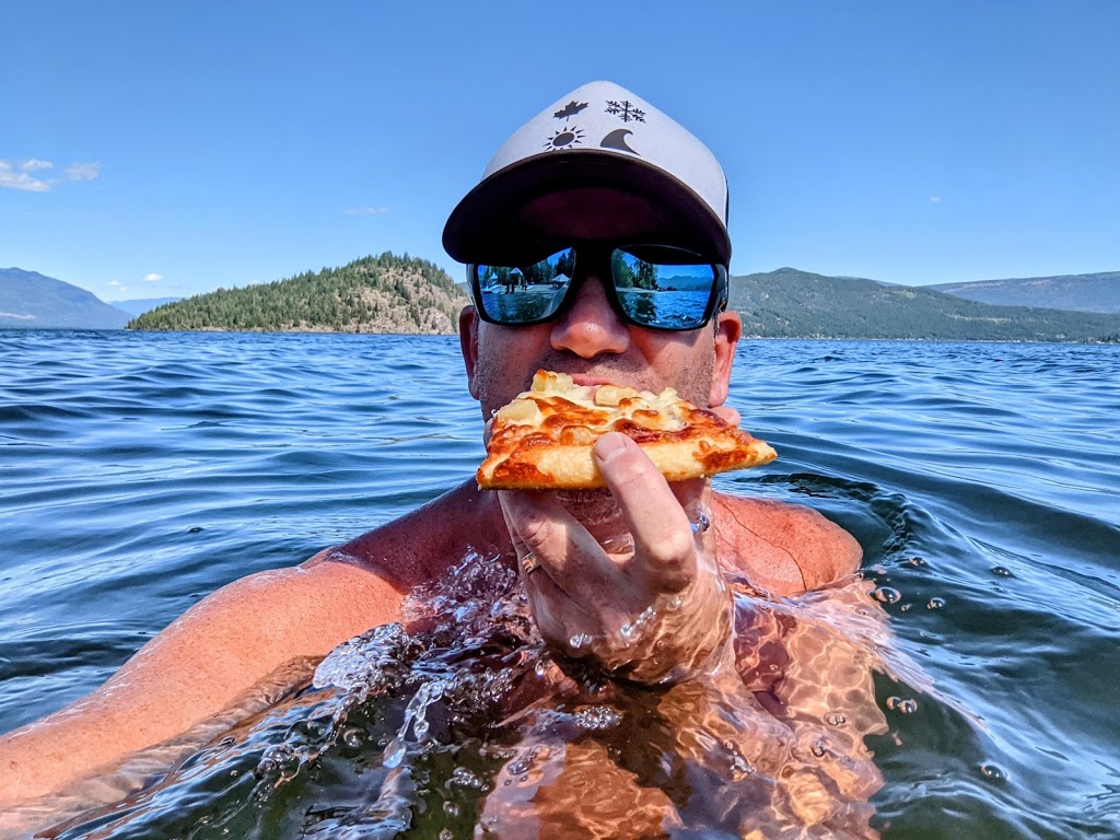 Paradise Pizza | 3867 Squilax-Anglemont Rd, Scotch Creek, BC V0E 1M5, Canada | Phone: (250) 955-2110