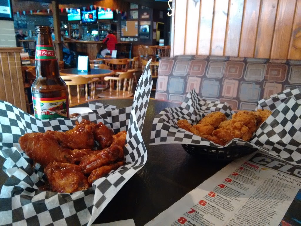 Schooners Neighbourhood Pub | 6416 Old Banff Coach Rd SW, Calgary, AB T3H 2H3, Canada | Phone: (403) 240-2424