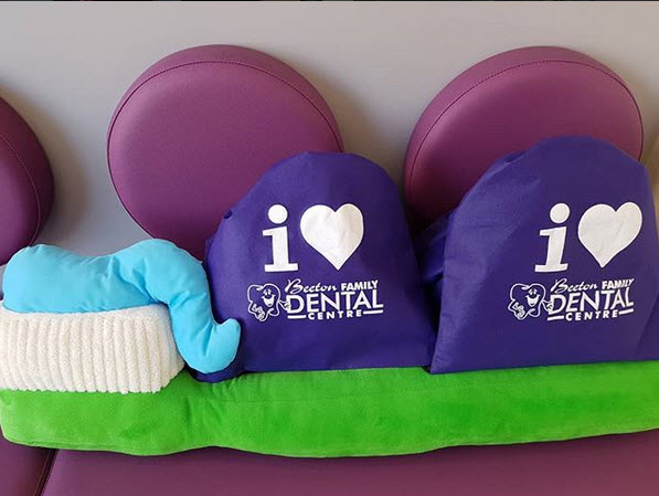 Beeton Family Dental Centre | 29 Main St W Suite 100, Beeton, ON L0G 1A0, Canada | Phone: (905) 729-7272