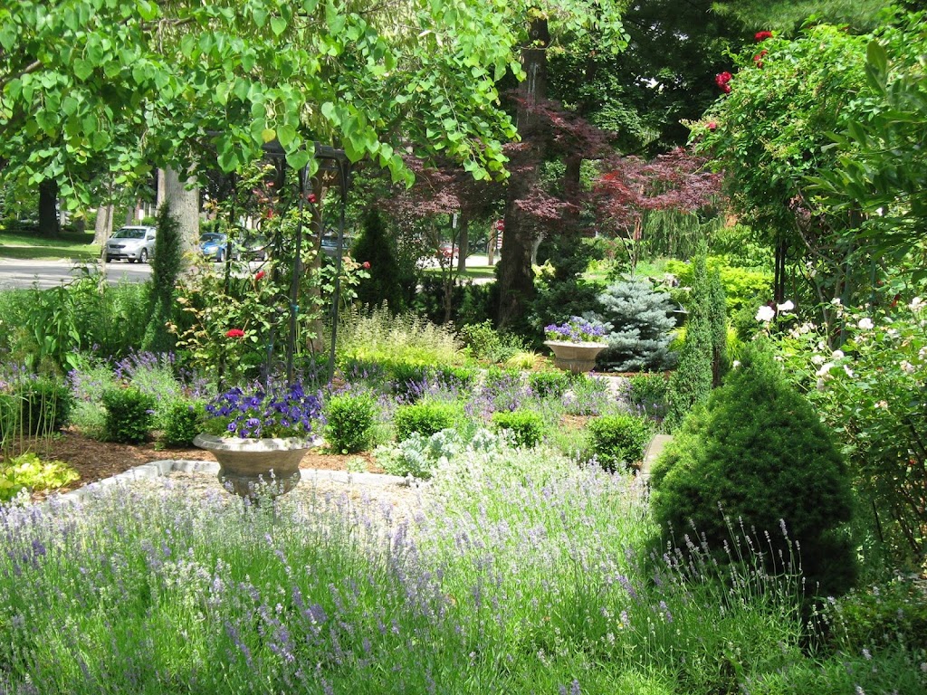 Nicolas Garden Art Inc | 37 Foxbar Rd, London, ON N6C 2A6, Canada | Phone: (519) 860-3268