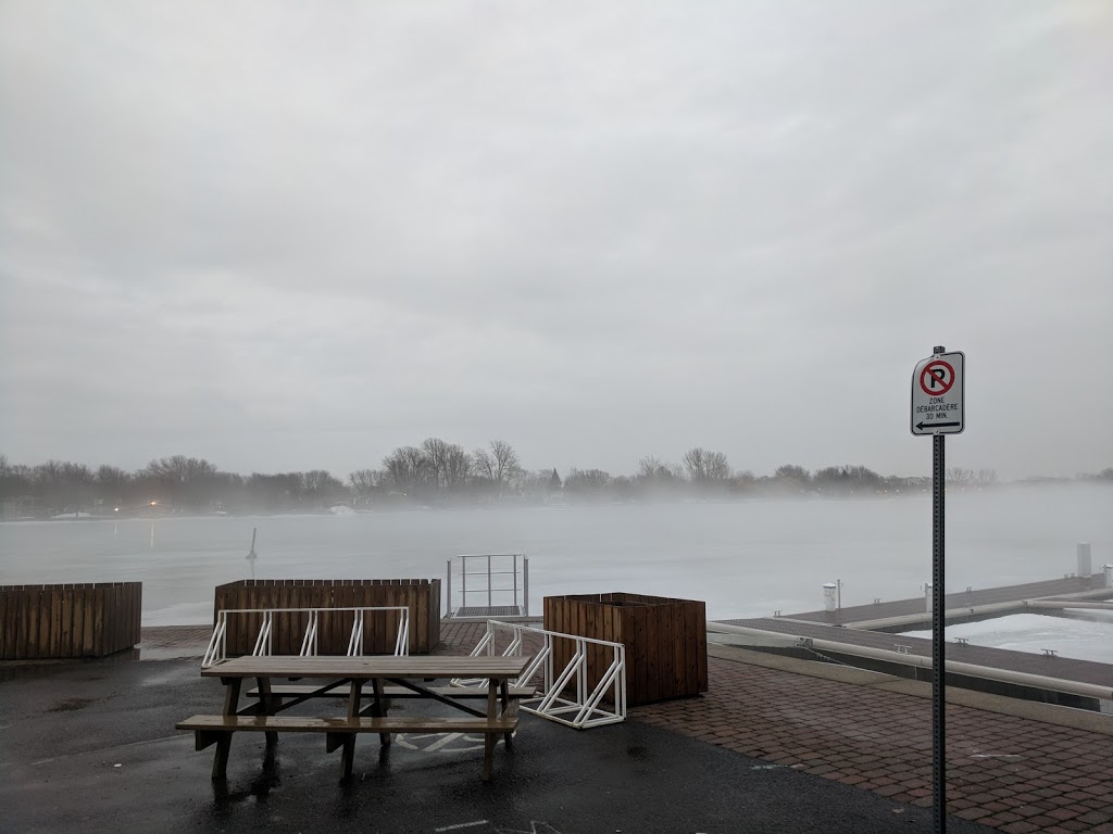 Le Nautique | 55 Rue Richelieu, Saint-Jean-sur-Richelieu, QC J3B 6X2, Canada | Phone: (450) 347-2341 ext. 222