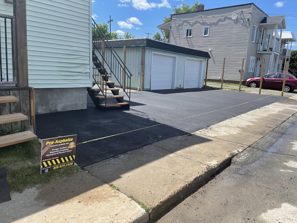 Pro-Asphalte | 2625 Boulevard Thibeau, Trois-Rivières, QC G8T 1G1, Canada | Phone: (819) 979-1406