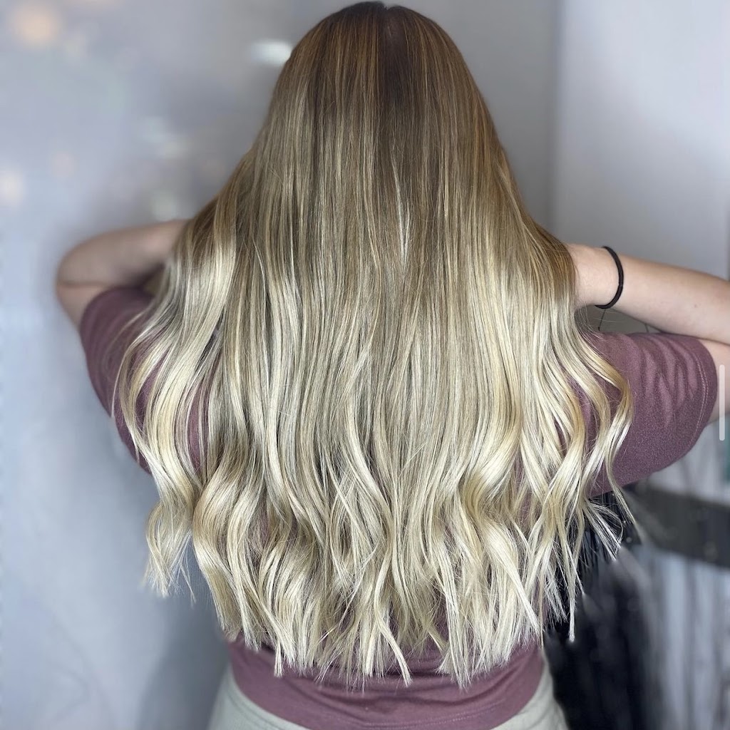 Zoes Hair Studio | 23259 124a Ave, Maple Ridge, BC V2X 1R6, Canada | Phone: (604) 375-9904