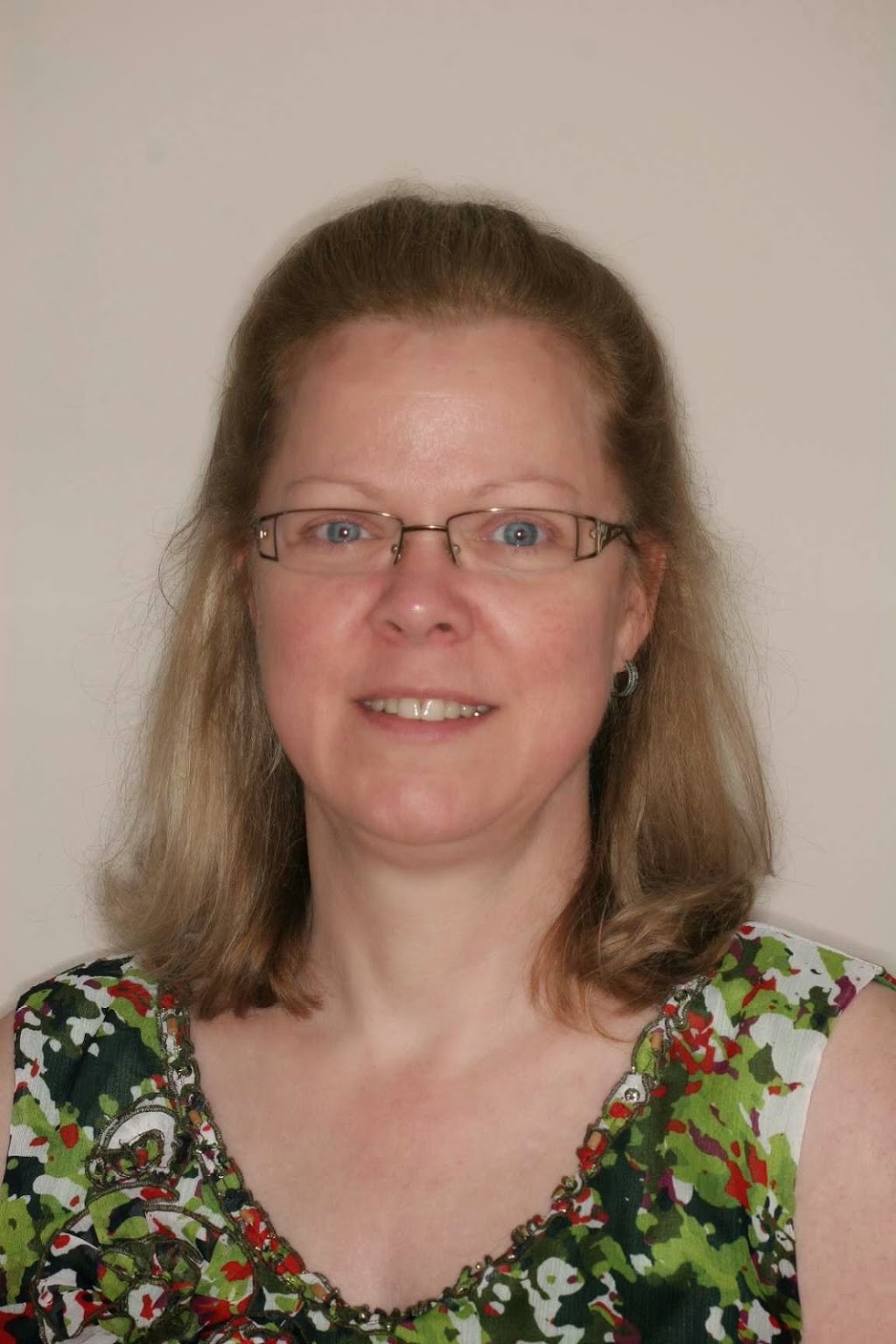 Dr. Carol Simpson | 783 Main St, Dartmouth, NS B2W 3T9, Canada | Phone: (902) 462-2000