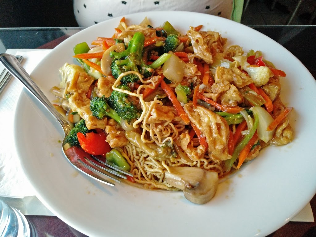 Ha Noi Pho | 4312 Innes Rd #1, Orléans, ON K4A 5E6, Canada | Phone: (613) 590-1000