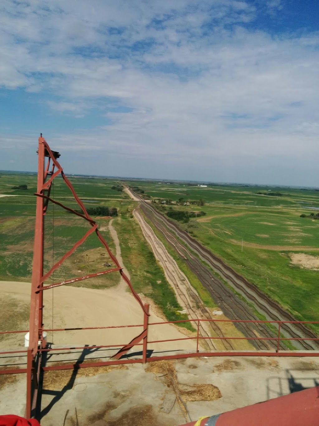 Viterra | Hwy 15, 4 Miles West, Raymore, SK S0A 3J0, Canada | Phone: (306) 746-4333