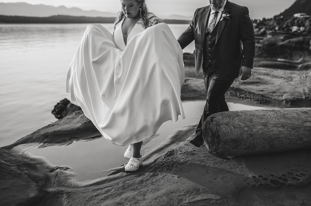 A Timmins Photography | 8540 Lory Rd, Black Creek, BC V9J 1B8, Canada | Phone: (250) 207-9876