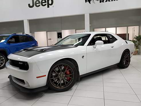 Giroux Chrysler Dodge Jeep | 1371 Rue Principale E, Sainte-Agathe-des-Monts, QC J8C 1M1, Canada | Phone: (855) 252-9771