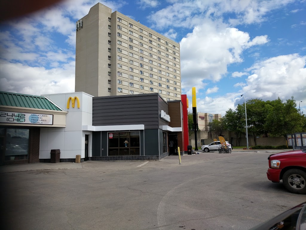 McDonalds | 77 Goulet St, Winnipeg, MB R2H 0R5, Canada | Phone: (204) 949-6018