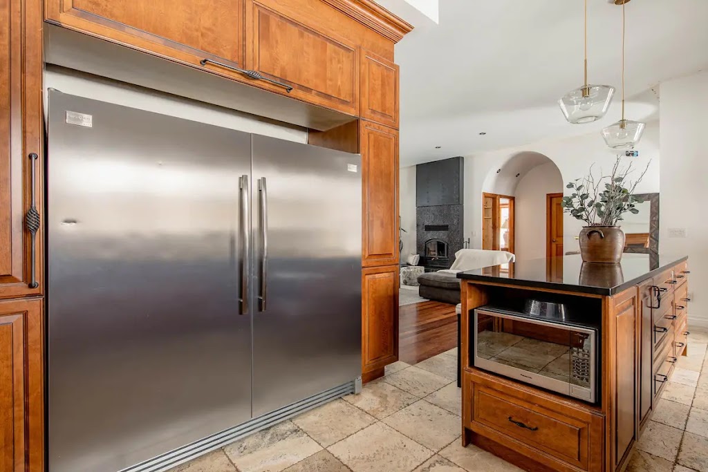 Chalet by the Lake with Indoor Pool | 3 Chem. des Papillons, Sainte-Anne-des-Lacs, QC J0R 1B0, Canada | Phone: (647) 879-1986