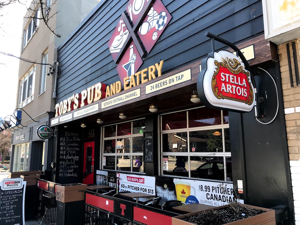 Tobys Pub & Eatery | 411 College St, Toronto, ON M5T 1T1, Canada | Phone: (416) 868-6297