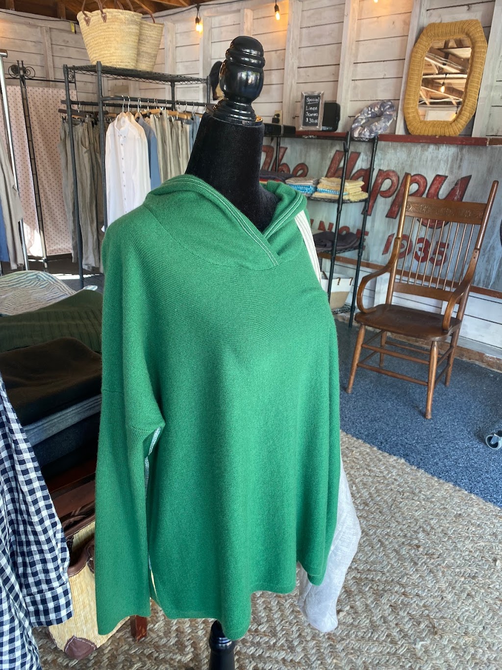 Flinn Market Linen | 25 Pleasant St, Chester, NS B0J 1J0, Canada | Phone: (647) 542-0976