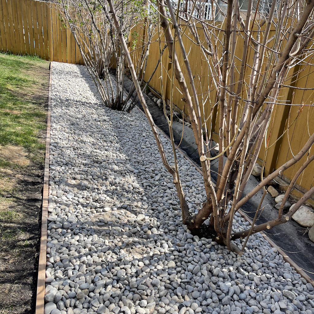 HT Landscaping & maintenance | 157 Cimarron Grove Cir, Okotoks, AB T1S 2M1, Canada | Phone: (587) 585-4002