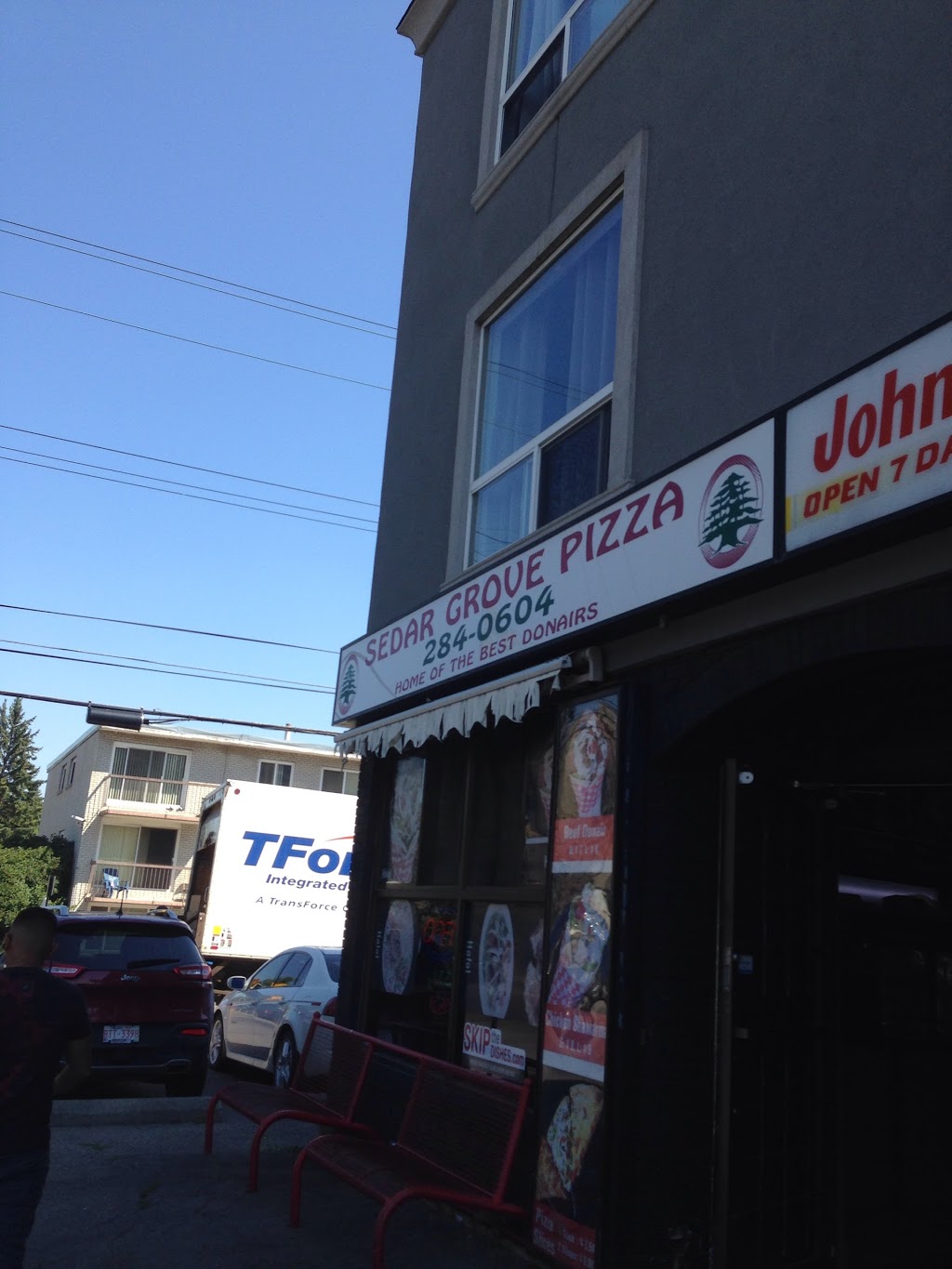 Sedar Grove Pizza | 1708 12 St NW, Calgary, AB T2M 4M9, Canada | Phone: (403) 284-0604