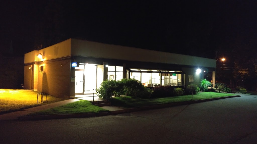 Caisse déconomie Desjardins des Cantons | 122 Rue Saint-Lambert, Sherbrooke, QC J1C 0N8, Canada | Phone: (819) 566-1181