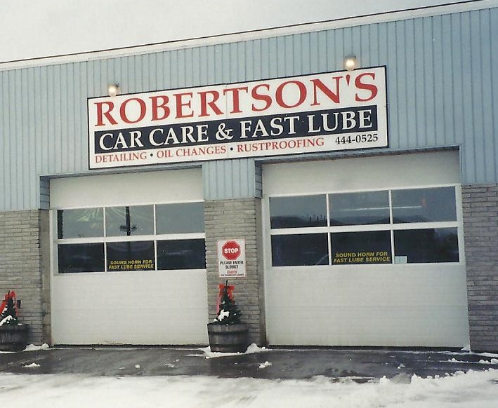 Oil Change Collingwood | 260 First St, Collingwood, ON L9Y 1B1, Canada | Phone: (705) 532-9833