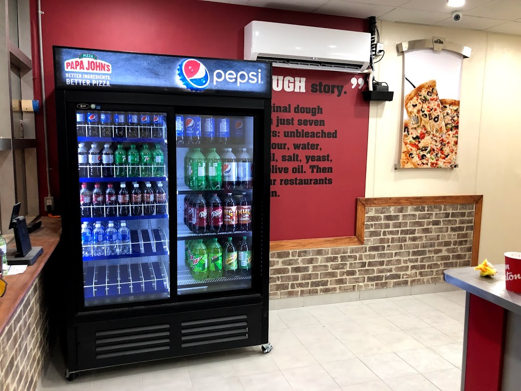 Papa John’s Pizza | 2014 Lawrence Ave E, Scarborough, ON M1R 2Z1, Canada | Phone: (416) 755-7575