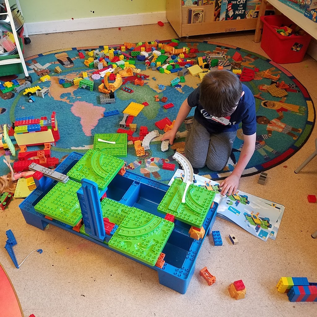 Fledglings Educare Centre Inc | 1110 Canterbury Dr SW #4, Calgary, AB T2W 3P5, Canada | Phone: (403) 238-2441