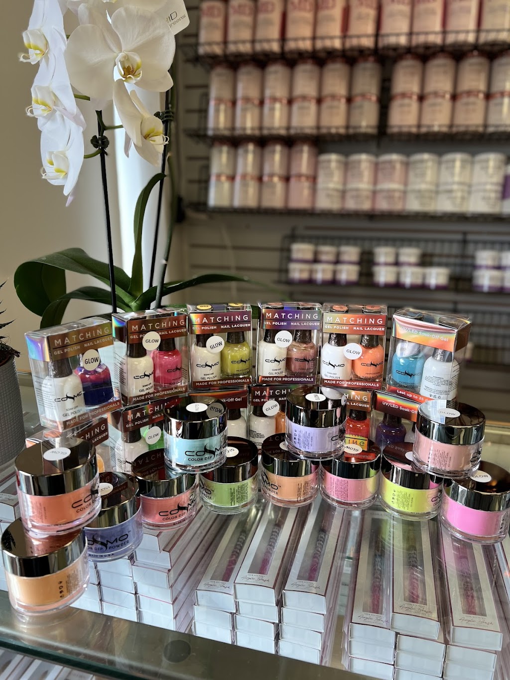 Toronto Nail & Beauty Supply - Kingston | Gardiners Town Centre, 500 Gardiners Rd Unit 5D, Kingston, ON K7M 7W9, Canada | Phone: (613) 384-0089