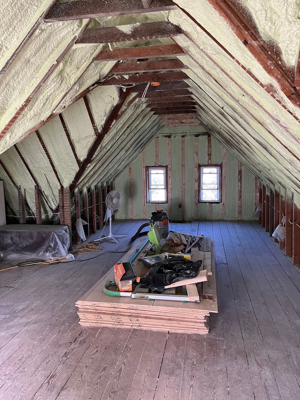 Ottawa Valley Spray Foam | 1549 Mine View Rd, Cobden, ON K0J 1K0, Canada | Phone: (613) 401-9668