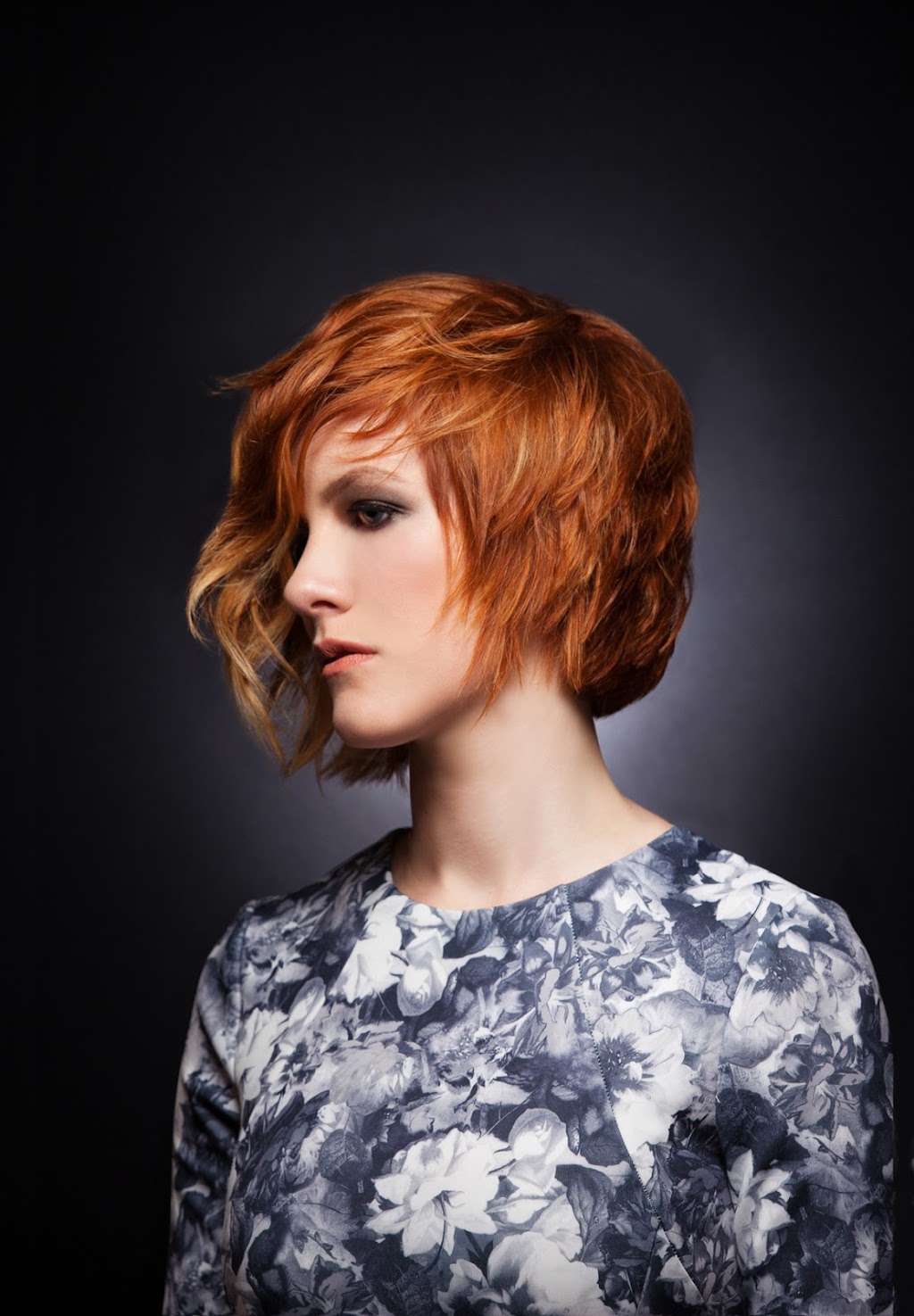 Venere Salon | 3505 Wyecroft Rd, Oakville, ON L6L 0B6, Canada | Phone: (905) 825-3335