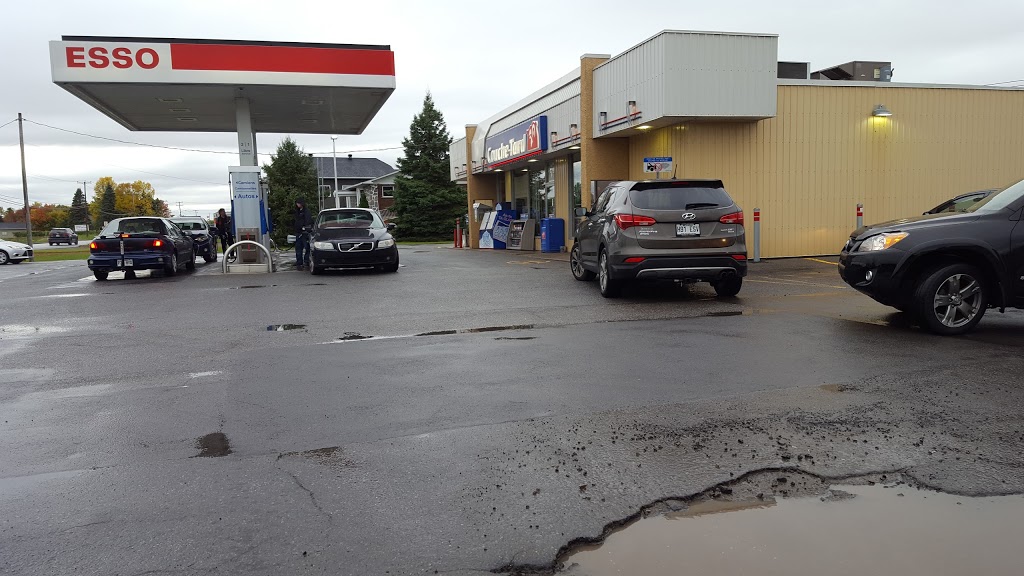 Couche-Tard | 585 Route de la Cité des Jeunes, Saint-Lazare, QC J7T 2A7, Canada | Phone: (450) 455-2333