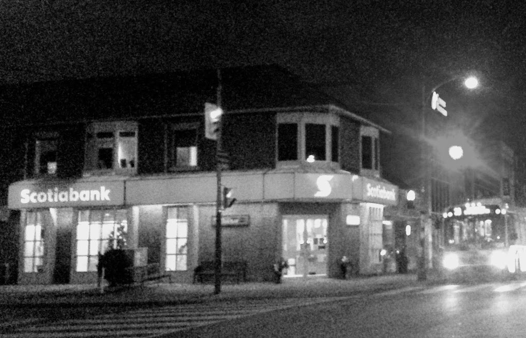 Scotiabank | 416 Spadina Rd, Toronto, ON M5P 2W4, Canada | Phone: (416) 932-1866