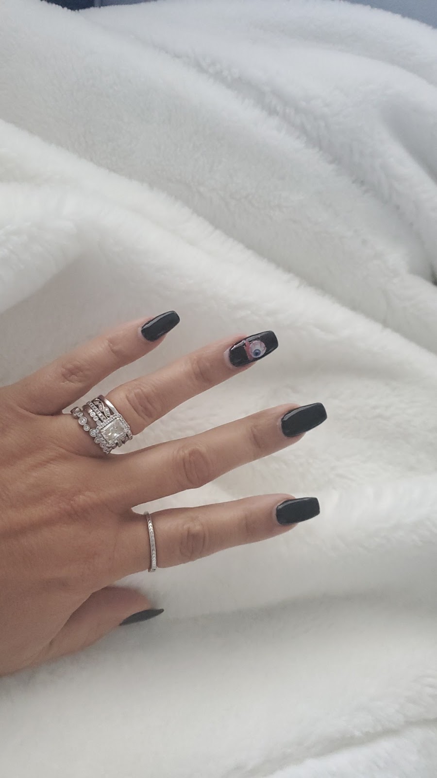 Lavish Nails & Spas | 6100 Regional Rd 57 Unit 10-11, Niagara Falls, ON L2J 1A3, Canada | Phone: (905) 356-8561