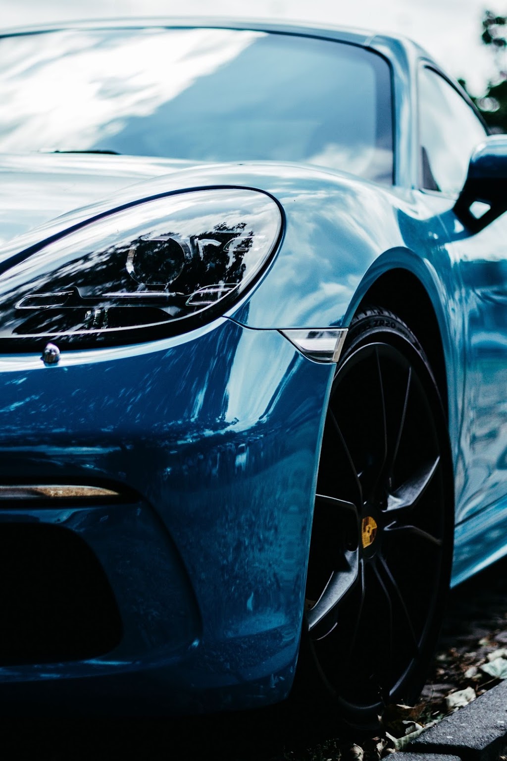 PRO Car Detailing Red Deer | 52 Oak Dr #B, Red Deer, AB T4P 0B8, Canada | Phone: (587) 809-2434
