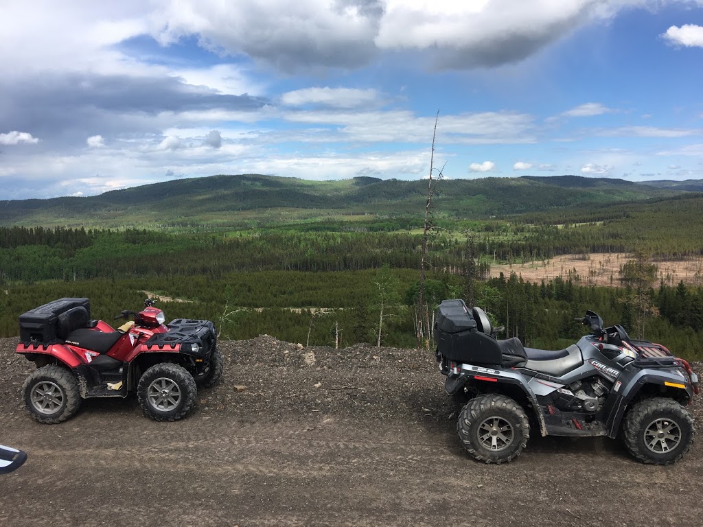 McLean Creek Campers Centre | 3 McLean Creek Trail, Bragg Creek, AB T0L 0K0, Canada | Phone: (403) 949-3132