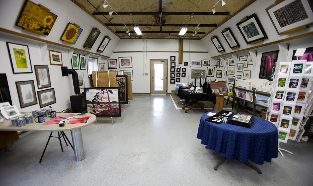 Corby Custom Framing | 26 Carlisle Rd, Freelton, ON L0R 1K0, Canada | Phone: (905) 689-1976