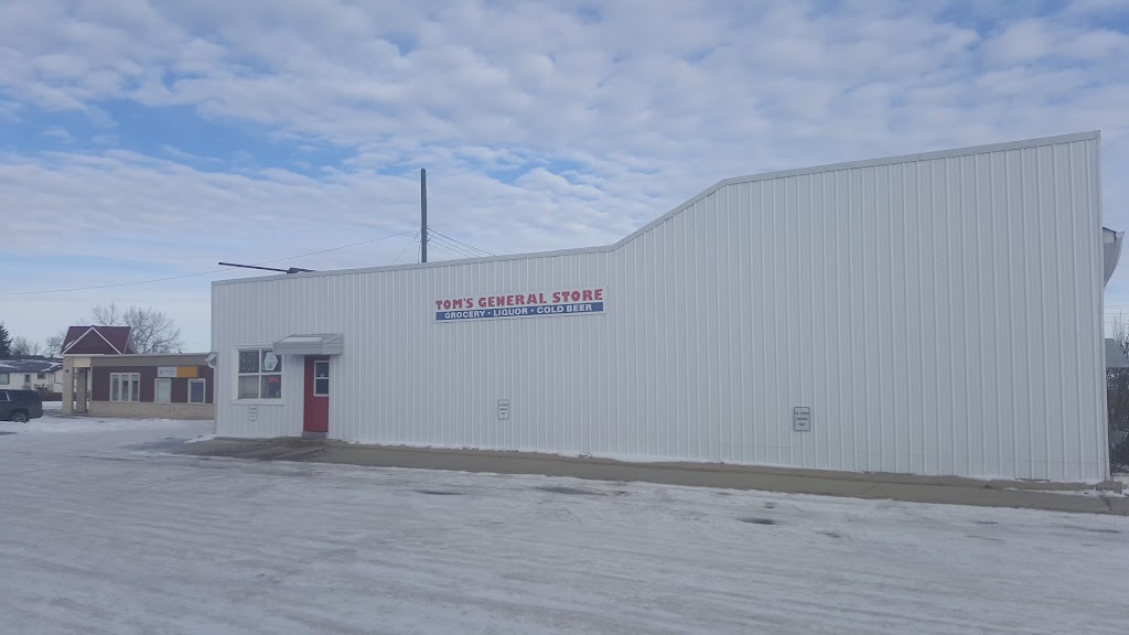 Toms General Store | 108 1 Ave E, Hussar, AB T0J 1S0, Canada | Phone: (403) 787-2161