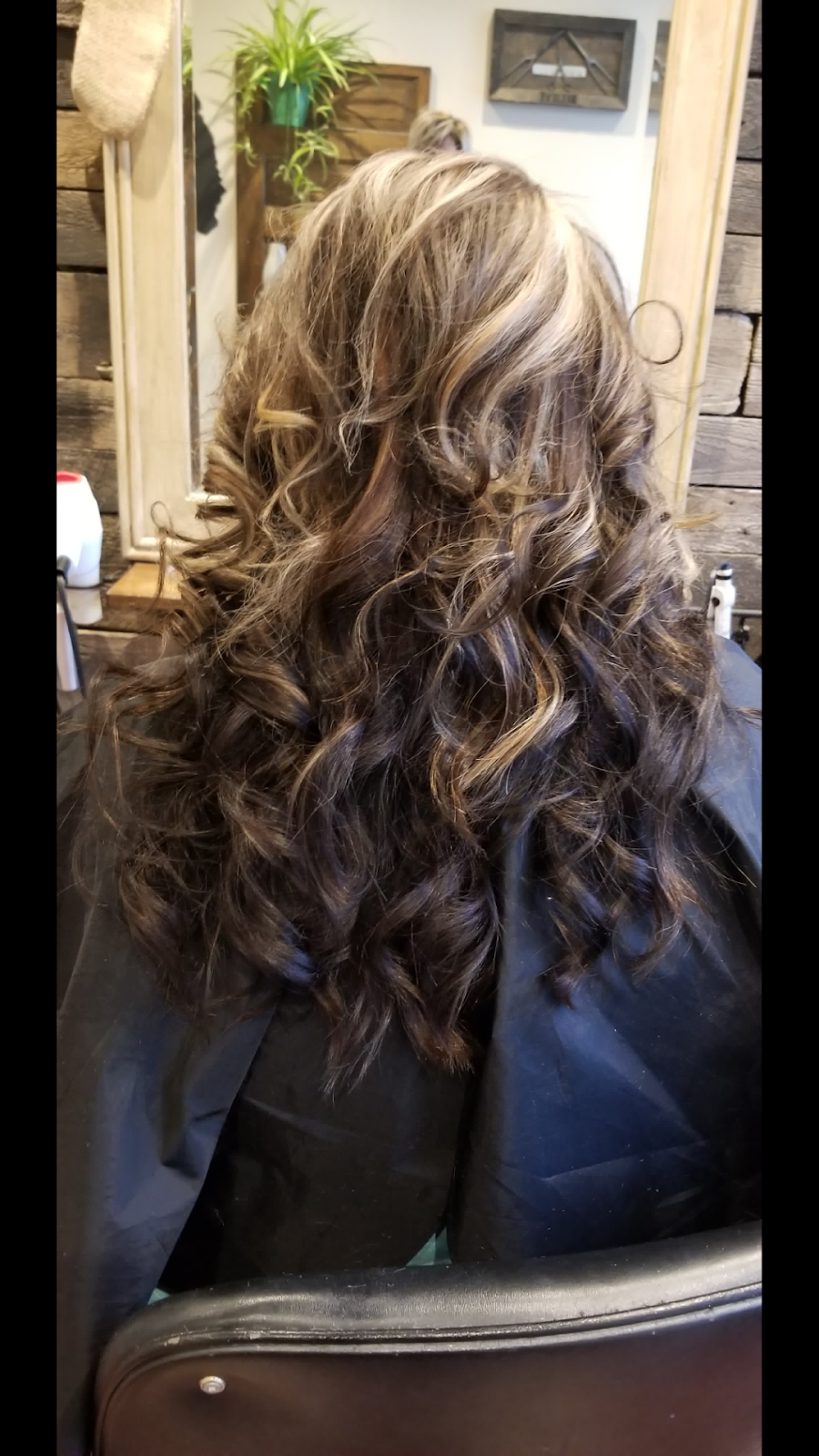 BELIVE HAIR BY JENN | 1415 Pelham St, Fonthill, ON L0S 1E0, Canada | Phone: (289) 700-9500