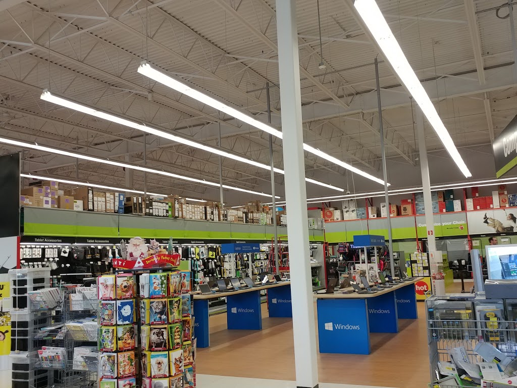 Staples | 10136 King George Blvd, Surrey, BC V3T 2W4, Canada | Phone: (604) 582-6789