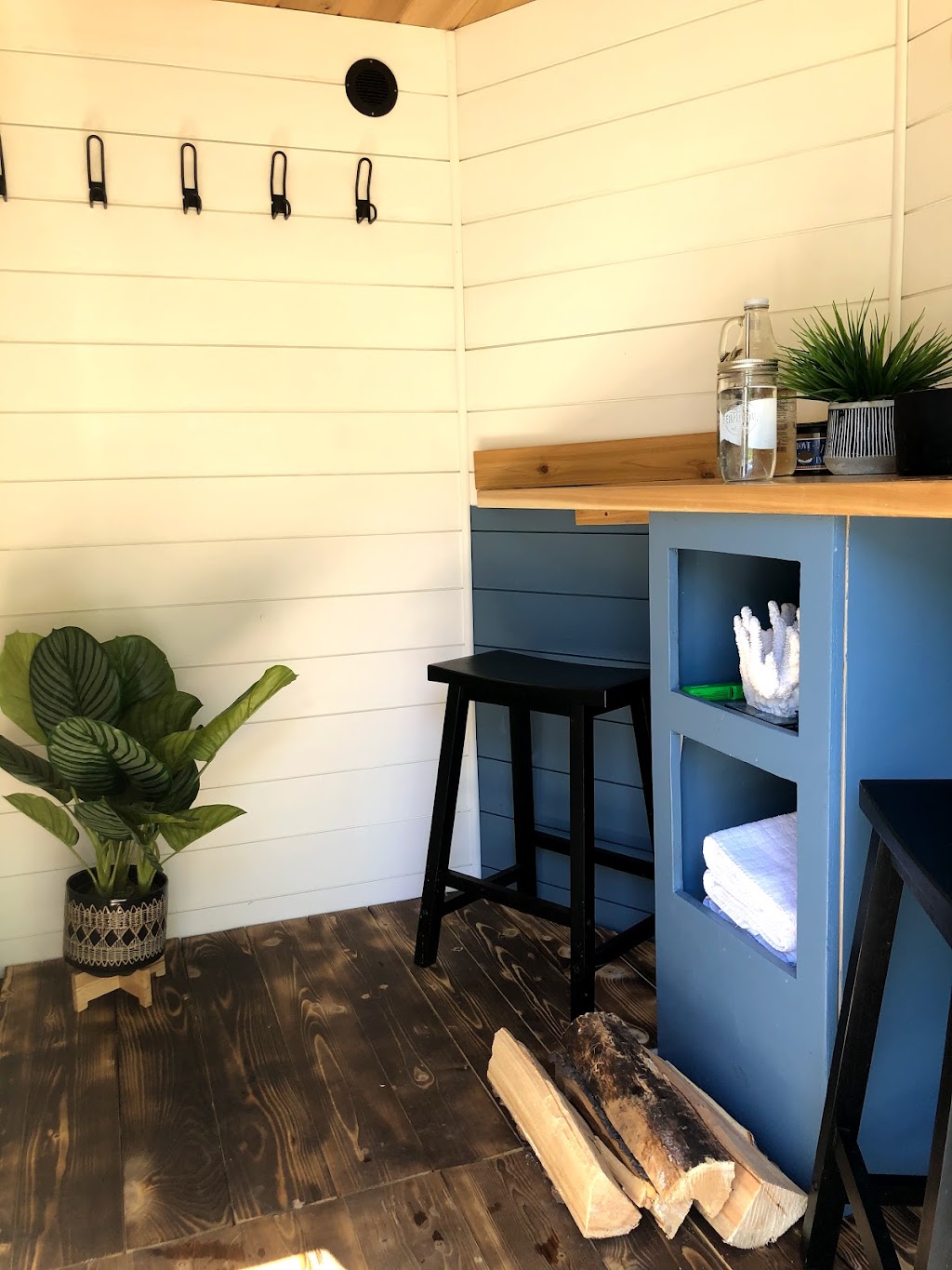 Contrast nordic sauna - mobile rental Calgary | 338 Copperpond Bay SE, Calgary, AB T2Z 0L2, Canada | Phone: (780) 953-3034