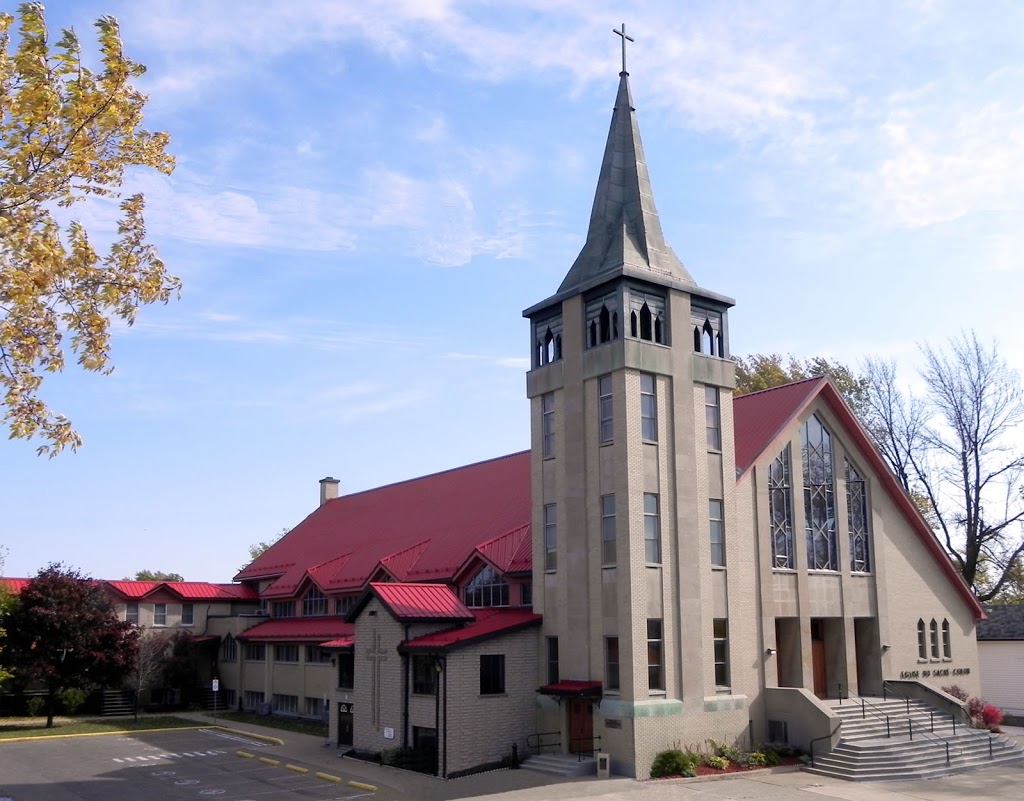 Eglise Sacre-Coeur /Sacred Heart Church | church | 72 Empire St, Welland, ON L3B 2L4, Canada | 9057355823 OR +1 905-735-5823