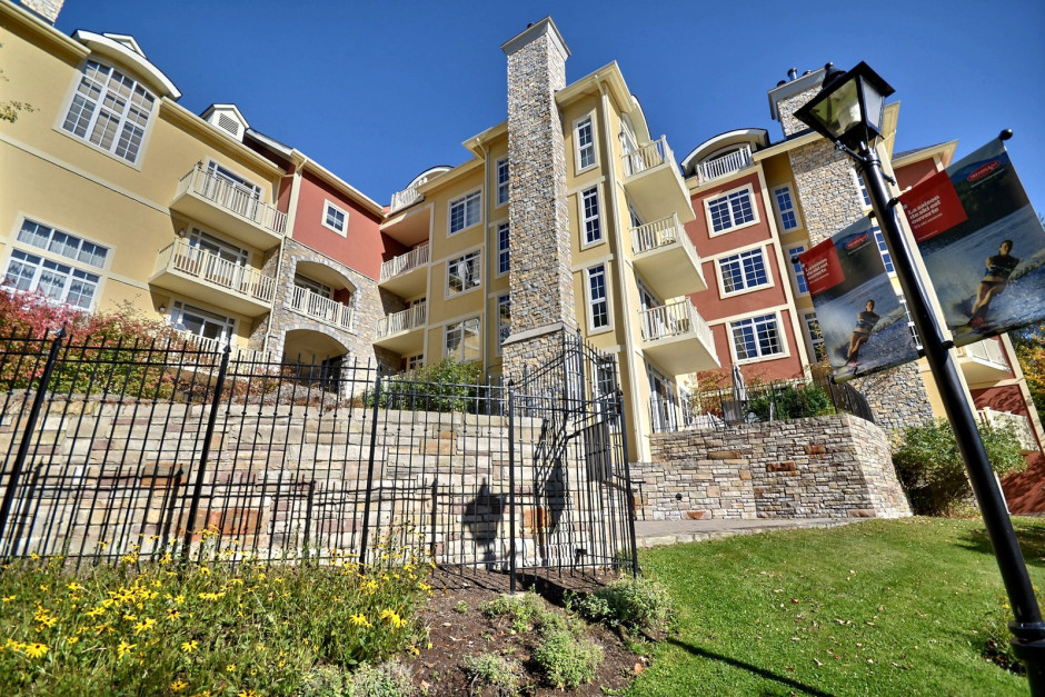 Bondurant - Tremblant Sunstar | 95 Chem. de Kandahar, Mont-Tremblant, QC J8E 1E2, Canada | Phone: (888) 221-1411